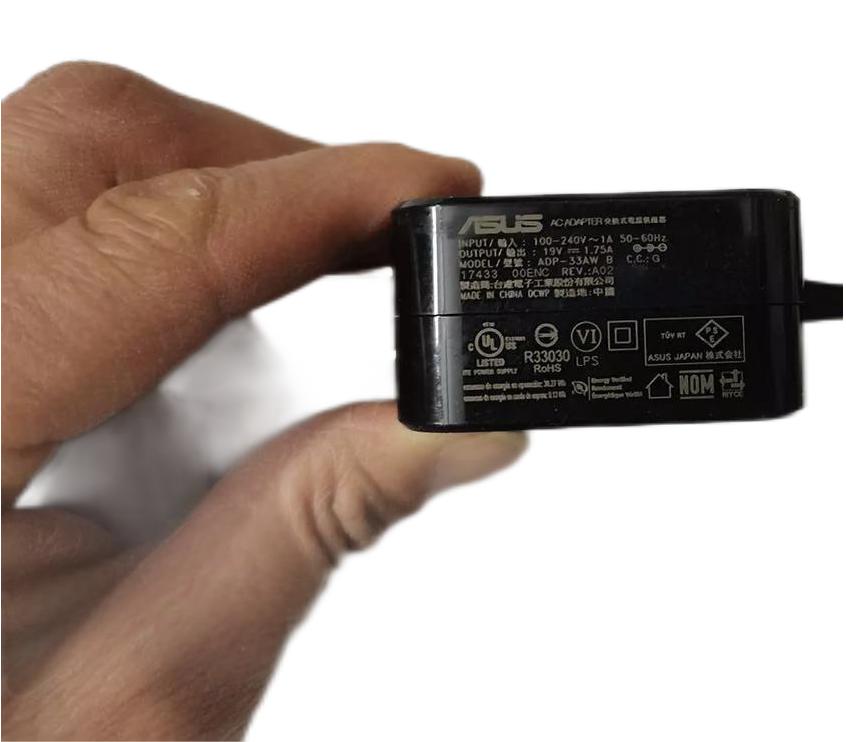 19V 1.75A 33W Original Asus 0A001-00340100 Charger AC Adapter 19V 1.75A 33W Original Asus 0A001-00340100 Charger AC Adapter